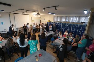 Conselheiro Cezar Colares participa de visita técnica a escola referência em educação pública em Santa Catarina