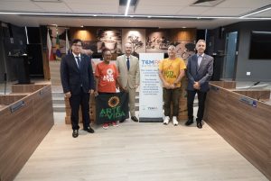 TCMPA realiza doação de mais de 570 peças de roupas e sapatos à ONG Arte Pela Vida